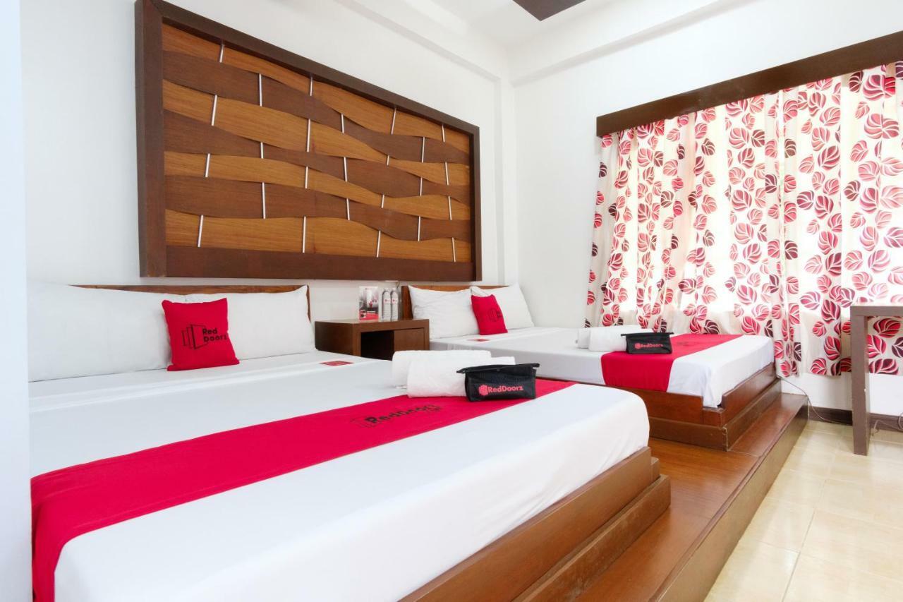 Reddoorz Premium @ Abueg Road Extension Puerto Princesa Extérieur photo